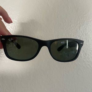 Raybans style 2132 Wayfarer